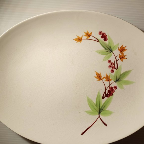 Vintage Oval Platter With Flower Decoration